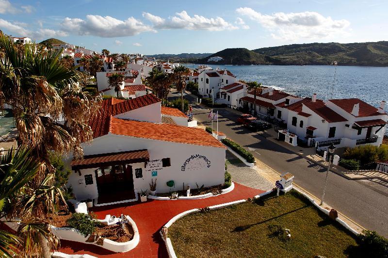 Готель El Bergantin Menorca Club Playas De Fornells Екстер'єр фото